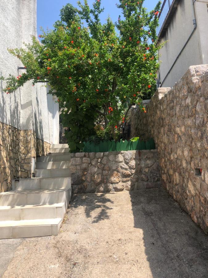 סנג' Lorena מראה חיצוני תמונה